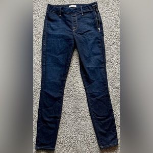 Good American Side Exposed Zipper